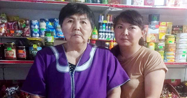 Ирина и Зинаида Саранговна Манджиева Ирина и Зинаида Саранговна Манджиева
